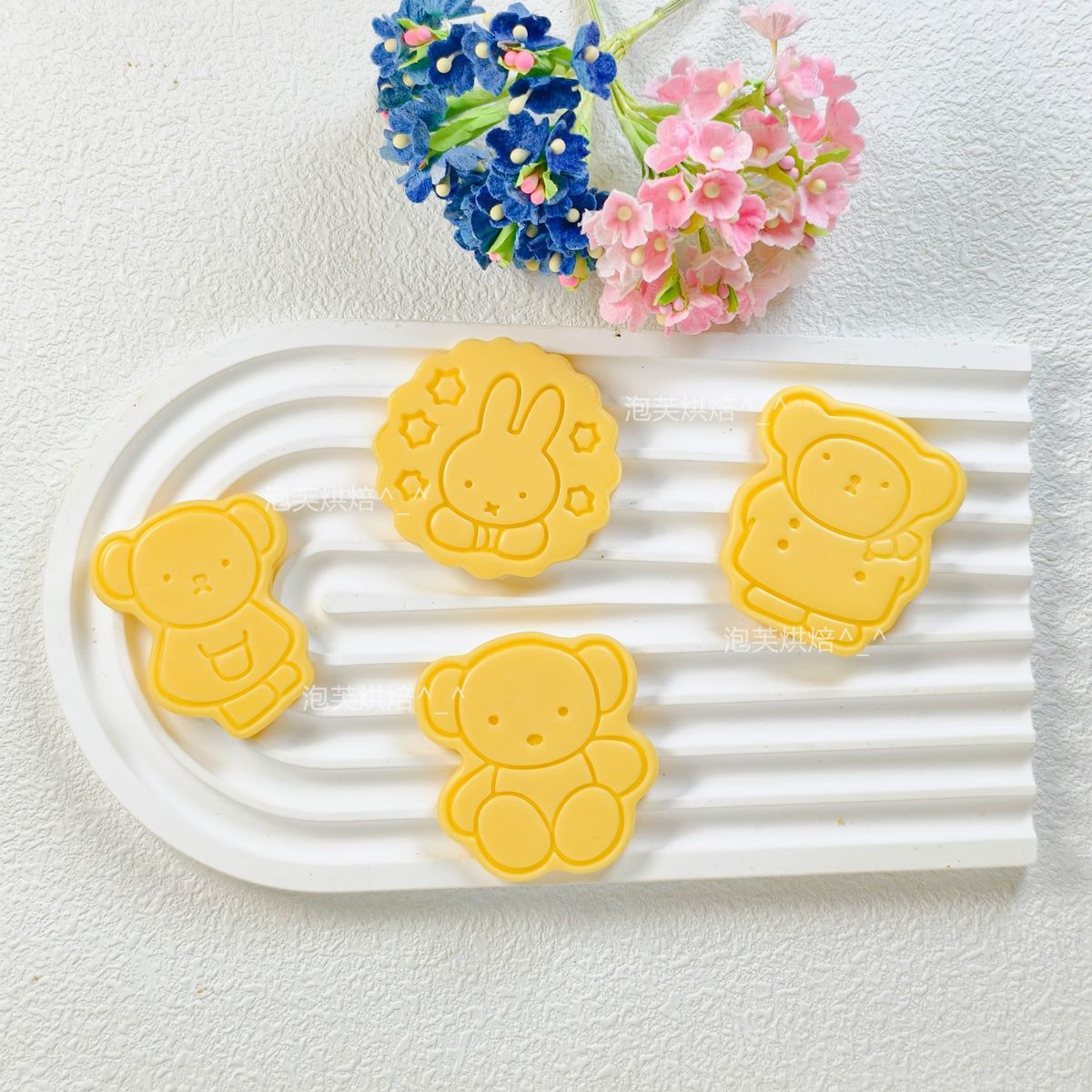 Cute 3D Press Cookie Mold with - Baking Kitchen Kids ulasan dan harga